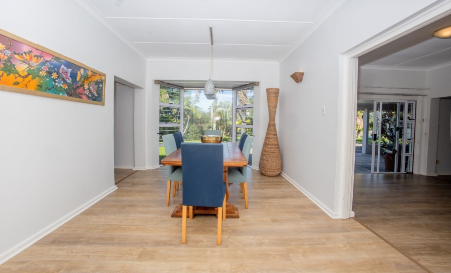 4 Bedroom Property for Sale in Beacon Bay Eastern Cape
